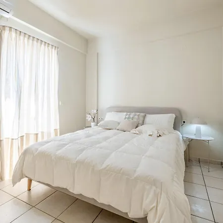 Mariston Modern Apts شقة *