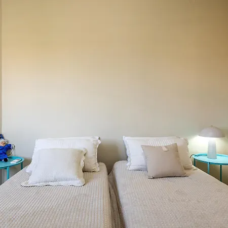 Mariston Modern Apts *