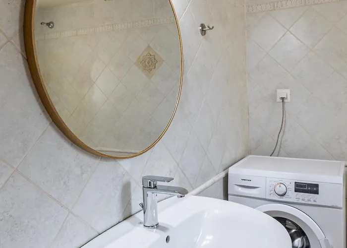 Mariston Modern Apts