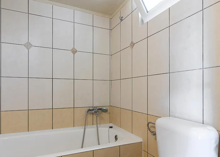 Mariston Modern Apts